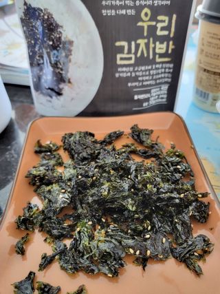 광천우리맛김 우리집밥도둑 맛있는광천김 우리김자반 50g 5봉 — 5점을 준 리뷰어가 2021년 11월 올린 사용 사진