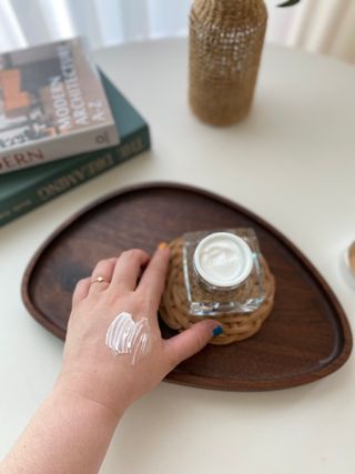 아이디플라코스메틱 아이디 페이스핏  시그니처 크림 50ml — 4점을 준 리뷰어가 2021년 10월 올린 사용 사진