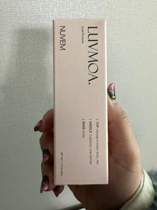 러브모아 향수 고체향수 승무원 고체향수 바르는 향수 니치향수 도손 우드세이지 앤 씨솔트 — 5점을 준 리뷰어가 2023년 1월 올린 사용 사진