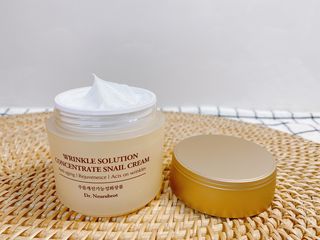 Dr.느루벗 느루벗 링클 솔루션 콘센트레이트 스네일 탄력 달팽이 크림 80g — 5점을 준 리뷰어가 2021년 3월 올린 사용 사진