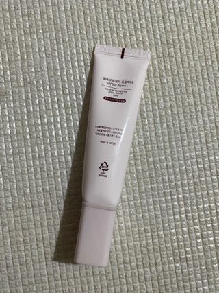 프리마인 선크림만 바꿨을 뿐인데 매일 물 2L챙겨먹고 기초케어 완벽하게 한 물빛피부 완성,셀라브UV프로텍터 — 3.5점을 준 리뷰어가 2023년 7월 올린 사용 사진