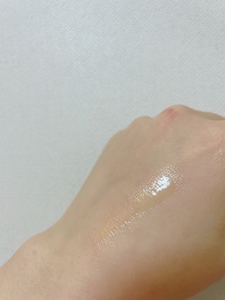 [후르디아] 올리브영 착한보습 비건 립버터 2종 — 5점을 준 리뷰어가 2022년 2월 올린 사용 사진