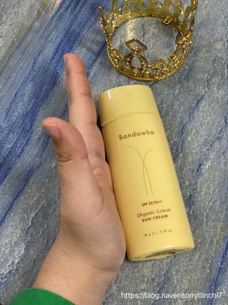 스킨큐어 산다화 유기농 레몬썬크림 — 5점을 준 리뷰어가 2022년 5월 올린 사용 사진