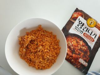 한성기업 무볼레 왕건더기 볶음밥 묵은지삼겹살 — 5점을 준 리뷰어가 2021년 10월 올린 사용 사진