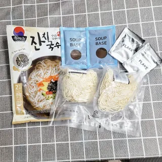[한면원] 잔치국수 2인분 — 4점을 준 리뷰어가 2022년 8월 올린 사용 사진