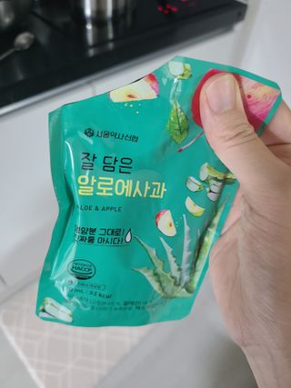 서울약사신협 잘 담은 알로애사과_70ml x 30포 — 5점을 준 리뷰어가 2021년 9월 올린 사용 사진