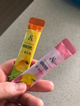 비타앤C 레몬맛, 망고맛 — 4.5점을 준 리뷰어가 2021년 4월 올린 사용 사진