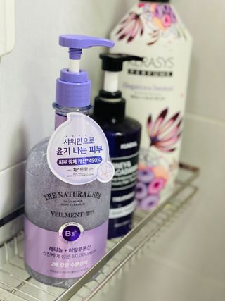 벨먼 내추럴스파 수분광채 스크럽 바디워시 600ml 5종 — 5점을 준 리뷰어가 2022년 5월 올린 사용 사진
