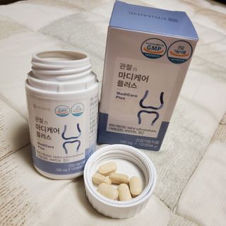 프리마인 평생 써야하는 관절의 건강을 위한 완벽설계 솔루션 관절n마디케어 플러스 120정 — 4.5점을 준 리뷰어가 2021년 10월 올린 사용 사진
