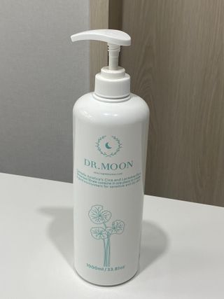 [닥터문] 센텔라 시카케어 화이트머스크 바디워시 1000ml — 5점을 준 리뷰어가 2023년 8월 올린 사용 사진