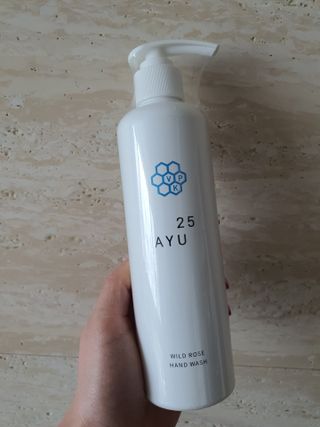 AYU25[아유트웬티파이브]피부 진정, 보습 와일즈 로즈 핸드워시 — 3점을 준 리뷰어가 2021년 5월 올린 사용 사진