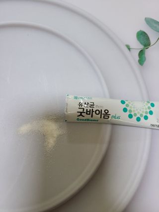 프리마인 유산균 국가지정연구소 선정, 살아있는 생유산균 200억 마리의 힘. 유산균n굿바이옴플러스 — 5점을 준 리뷰어가 2022년 11월 올린 사용 사진