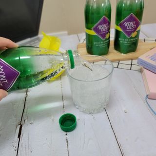 몽베스트 Montbest with Sparkling water Lemon OR Lime 20병(랜덤) — 5점을 준 리뷰어가 2022년 10월 올린 사용 사진