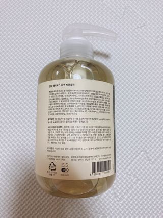 빅그린 안티 헤어로스 탈모 카렌듈라 바이옴 샴푸 500ml (지성두피용) — 4점을 준 리뷰어가 2022년 8월 올린 사용 사진