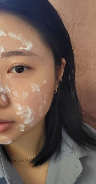 [닥터문] 프리미엄 알로에베라 선크림 500ml — 5점을 준 리뷰어가 2022년 6월 올린 사용 사진