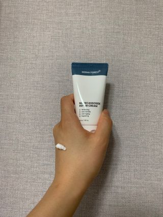 더마포레스트 마데카소사이드 리페어 크림,  모이스처라이징 아쿠아크림 — 5점을 준 리뷰어가 2021년 8월 올린 사용 사진