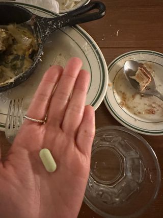 클린24시간 지중해로 쏙빠지다 1SET (800mg*60정) — 4점을 준 리뷰어가 2023년 4월 올린 사용 사진