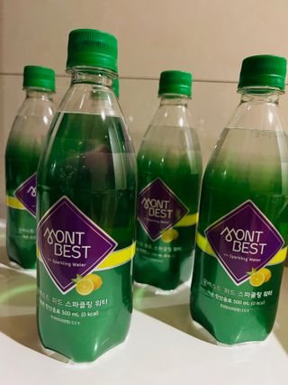 몽베스트 Montbest with Sparkling water Lemon OR Lime 20병(랜덤) — 5점을 준 리뷰어가 2022년 11월 올린 사용 사진