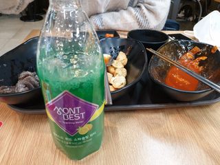 몽베스트 Montbest with Sparkling water Lemon OR Lime 20병(랜덤) — 5점을 준 리뷰어가 2021년 10월 올린 사용 사진