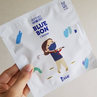 [블루 본 아이노우] 유아용 컬러마스크 40 PCS SET 2중 택 1 — 5점을 준 리뷰어가 2021년 4월 올린 사용 사진