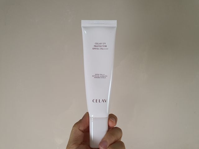 선크림만 바꿨을 뿐인데 매일 물 2L챙겨먹고 기초케어 완벽하게 한 물빛피부 완성,셀라브UV프로텍터 리뷰 사진