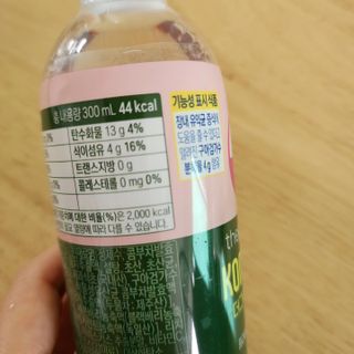 더그레잇티 콤부차 [매일유업] 더그레잇티 44kcal 콤부차 300ml *12개입 (오리지널 6개+베리리치 6개) — 5점을 준 리뷰어가 2023년 8월 올린 사용 사진