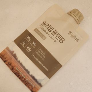 일일하우 슬리밍 플랜B 고소한 귀리맛, 진한 카카오맛 (체중조절식) — 5점을 준 리뷰어가 2023년 8월 올린 사용 사진