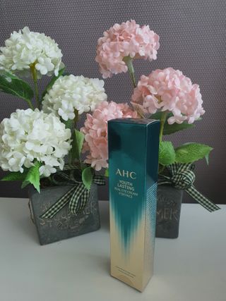 [NEW 탄력유턴 아이크림] AHC 유스 래스팅 리얼 아이크림 포 페이스 — 5점을 준 리뷰어가 2021년 2월 올린 사용 사진