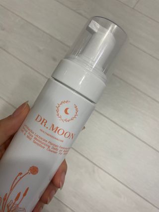 MF프리 [닥터문] 유산균 락토케어 질경초 여성청결제 200ml (폼타입) — 4.5점을 준 리뷰어가 2022년 6월 올린 사용 사진
