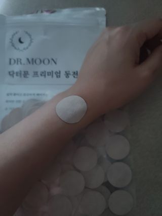 [닥터문] 프리미엄 동전패치 멘톨향 120매 — 4점을 준 리뷰어가 2022년 7월 올린 사용 사진