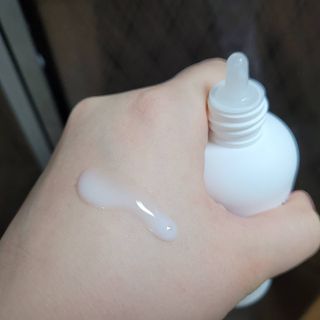 리더스코스메틱 리더스 카밍 바이오틱스 에센스 워터 — 4.5점을 준 리뷰어가 2021년 4월 올린 사용 사진