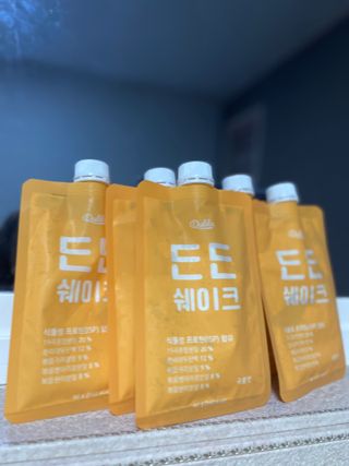 [덜다] 든든 식물성 단백질 쉐이크 40g X 7입 (곡물/딸기) — 5점을 준 리뷰어가 2023년 7월 올린 사용 사진