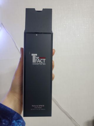 The Fact [5 IN 1] 더 팩트 내추럴 에스에프엔 에이틴 스킨토너 — 5점을 준 리뷰어가 2021년 2월 올린 사용 사진