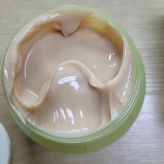 카오리온코스메틱스 사카로미세스와 시카의 만남        릴리피 릴렉싱 크림 진정한 탄력을 경험해보세요 — 5점을 준 리뷰어가 2021년 8월 올린 사용 사진