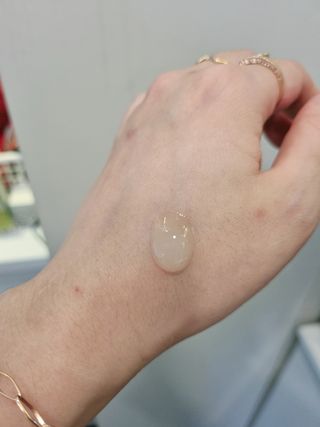 냉장고에 넣어요, 붉은 트러블 피부 다음날 진정되요 [버진팜스 푸딩수딩아토] — 5점을 준 리뷰어가 2021년 9월 올린 사용 사진