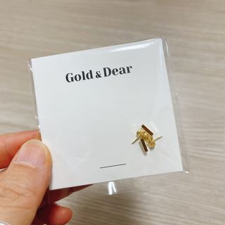 [골드앤디어]14k 미니 스틱 바 귀걸이_3color — 4.5점을 준 리뷰어가 2021년 7월 올린 사용 사진