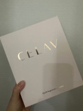 프리마인 바르기만 하면 철벽 스킨케어+24시간 마스크팩 효과. 셀라브 리제너레이팅 시스템 부스터+크림 세트 — 5점을 준 리뷰어가 2023년 5월 올린 사용 사진