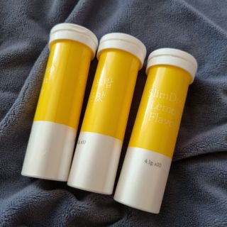 [슬림드랍 레몬맛] 건기식 다이어트 보조제 겸 비타민 — 5점을 준 리뷰어가 2022년 1월 올린 사용 사진