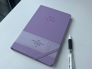 리훈 2024년 하고싶은말다이어리 만년형(위클리/데일리 중 택 1) — 5점을 준 리뷰어가 2023년 9월 올린 사용 사진