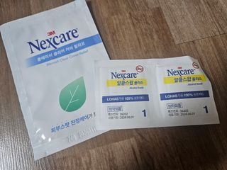 3M 넥스케어 블레미쉬 여드름패치 릴리프 111매(짜기 전 케어) +알코올스왑 증정 — 5점을 준 리뷰어가 2024년 5월 올린 사용 사진