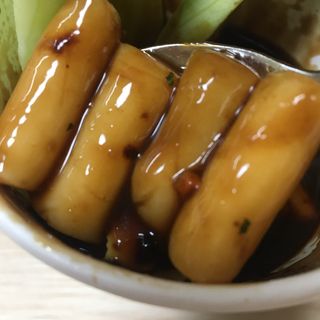 유비쿡 컵떡볶이 매운컵떡볶이2개/ 짜장컵떡볶이 2개  총 4개세트 — 4.5점을 준 리뷰어가 2021년 6월 올린 사용 사진