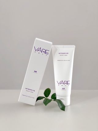 바르셀 수딩젤 수분젤 진정크림 쿨링젤 인텐시브 모이스트 젠 100ml — 5점을 준 리뷰어가 2021년 11월 올린 사용 사진