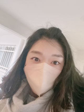애니가드 셋업마스크 4컬러 각 10매입 [크리미베이지, 캐시미어로즈, 초콜렛브라운, 미드나잇네이비] — 5점을 준 리뷰어가 2022년 2월 올린 사용 사진