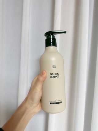 패스트힐(fast heal) 패스트힐 탈모증상완화샴푸 470ml — 5점을 준 리뷰어가 2022년 12월 올린 사용 사진