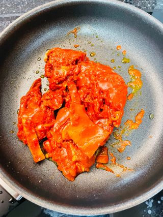 *구매평/프레시지 최현석 셰프의 닭갈비 떡볶이 (냉동) — 5점을 준 리뷰어가 2025년 9월 올린 사용 사진
