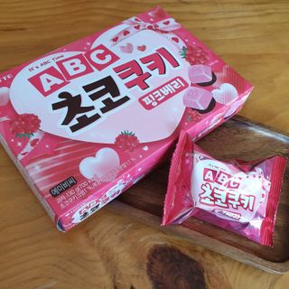 롯데제과 ABC초코쿠키 핑크베리 — 4점을 준 리뷰어가 2021년 2월 올린 사용 사진