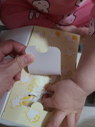 [숨그림]  덴탈마스크 짱구 우리아이 그리고 내가 쓰는 믿을수있는 케릭터 마스크  16종 — 5점을 준 리뷰어가 2021년 10월 올린 사용 사진