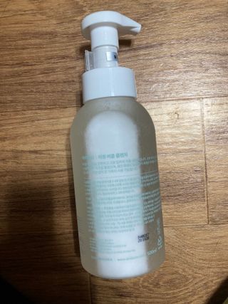 아미퓨어 [라이브] 피부장벽 강화를 위한 머랭 버블 클렌저 천연계면활성제로 온가족 사용가능 — 5점을 준 리뷰어가 2021년 7월 올린 사용 사진