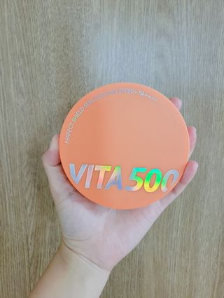 광동생활건강 MF[광동] 비타500✨주름개선·미백·SPF50+🌞퍼펙트쉴드 빅 선쿠션 본품 — 5점을 준 리뷰어가 2024년 5월 올린 사용 사진