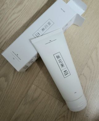 [베러오리진] 무화과 크리미 딥 폼 클렌저/피부 노폐물 & 미세먼지 99 세정 인증 민감성 피부 무자극 인증 — 5점을 준 리뷰어가 2021년 11월 올린 사용 사진